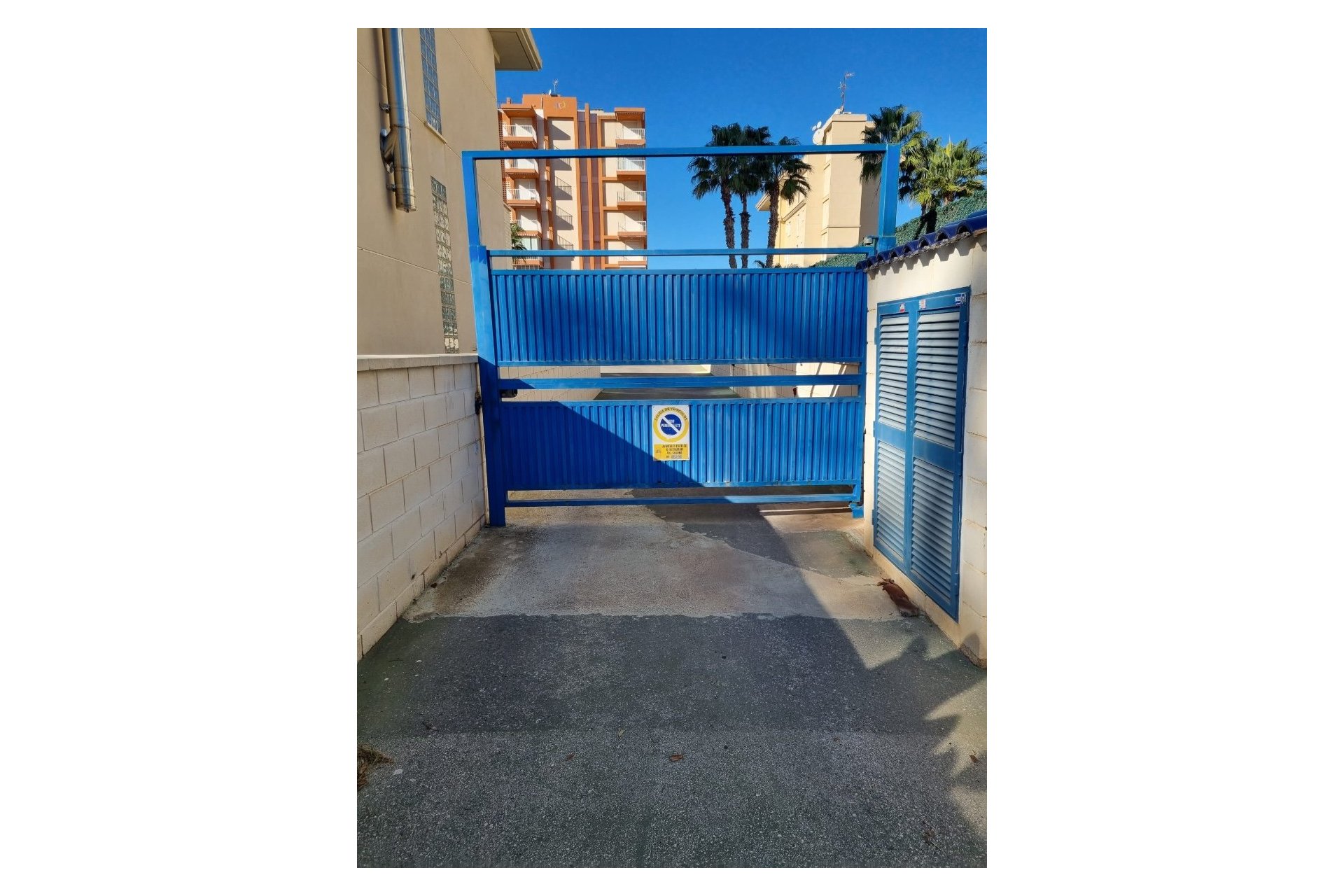 Alquiler a largo plazo - Apartamento -
Guardamar del Segura - Puerto