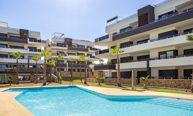 Apartment - Wiederverkauf - Orihuela Costa - Los Altos