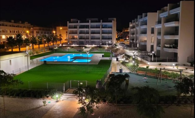 Apartment - Wiederverkauf - Orihuela Costa - Orihuela Costa