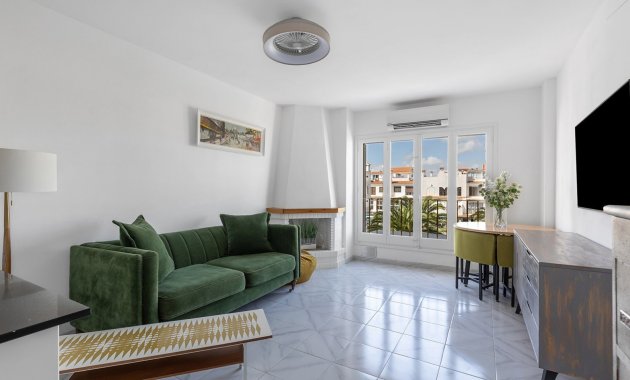 Appartement - Herverkoop - La Mata -
                La Mata