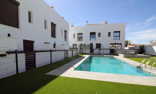 Detached House / Villa - New Build - Pilar de la Horadada -
                parque Andromeda
