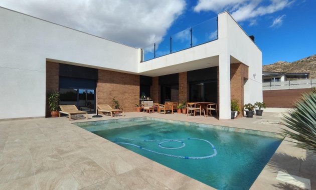 Detached House / Villa - New Build - Pinoso - Lel