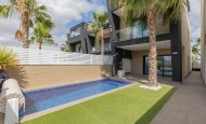 Detached House / Villa - Resale -
            Benijofar - KLM-99207