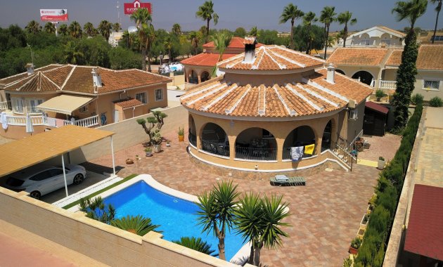 Detached House / Villa - Resale - Benijofar -
                Monte Azul