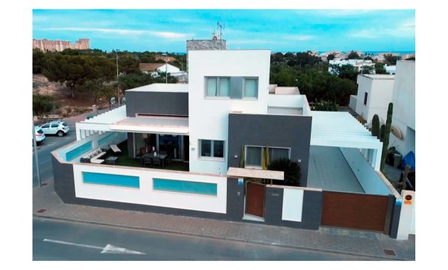 Detached House / Villa - Resale - Mil Palmeras - Mil Palmeras