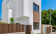Freistehend / Villa - Neue Gebäude -
            Pilar de la Horadada - LR-41375