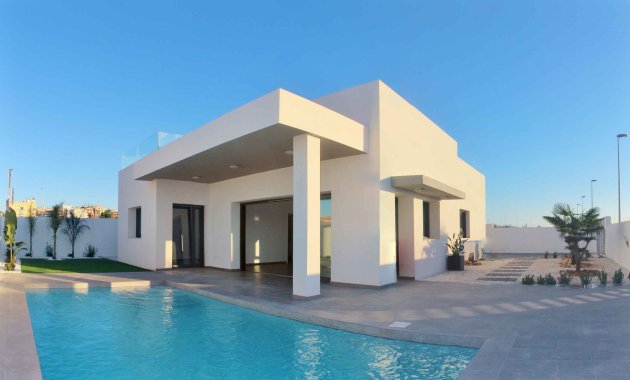 Freistehend / Villa - Neue Gebäude - Rafal - Rafal