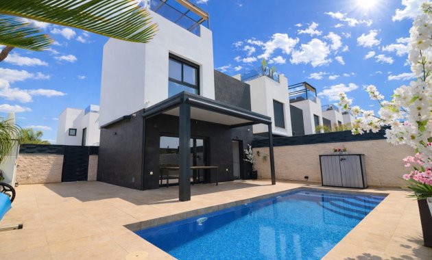 Freistehend / Villa - Wiederverkauf - Benijofar - Benijofar