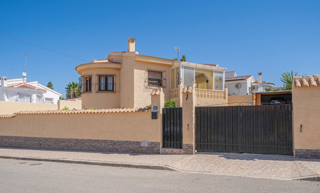 Freistehend / Villa - Wiederverkauf - Ciudad Quesada - Rojales - Ciudad Quesada