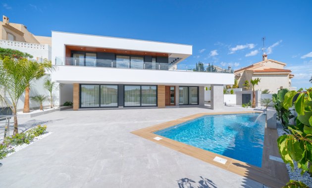 Freistehend / Villa - Wiederverkauf - Ciudad Quesada - Rojales - La Marquesa Golf