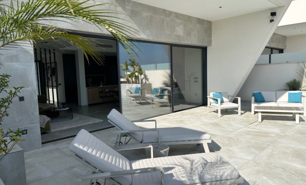 Freistehend / Villa - Wiederverkauf - Rojales -
                Ciudad Quesada