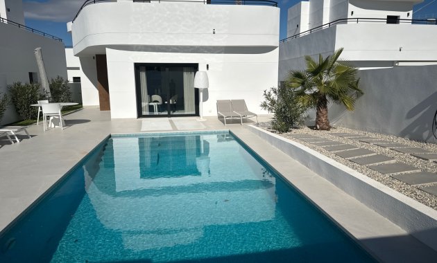Freistehend / Villa - Wiederverkauf - Rojales -
                Ciudad Quesada