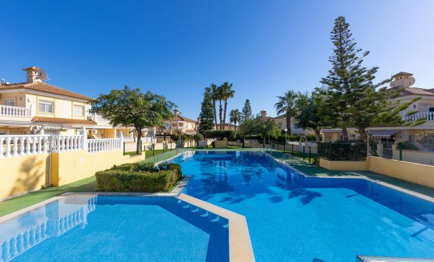 Geschakelde Villa - Herverkoop - La Mata - Playa