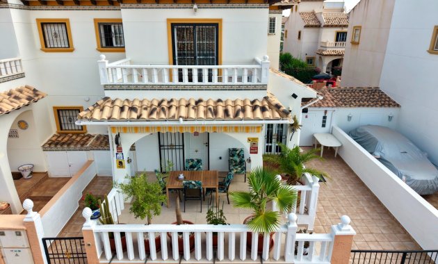 Geschakelde Villa - Herverkoop - Lomas de Cabo Roig -
                Orihuela Costa