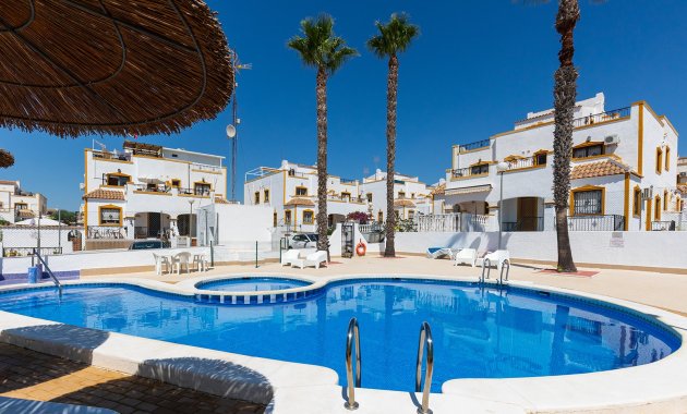 Geschakelde Villa - Herverkoop - Orihuela -
                Vistabella Golf