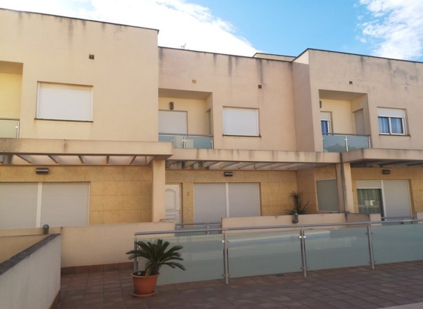 Herverkoop - 2. Town house -
Los Montesinos - La Herrada