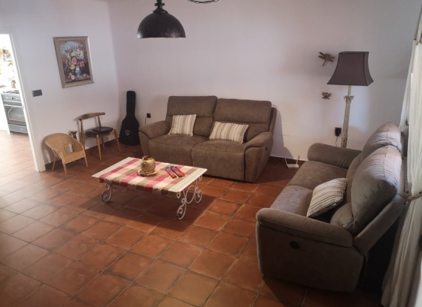 Herverkoop - 2. Town house -
Los Montesinos - Montesinos