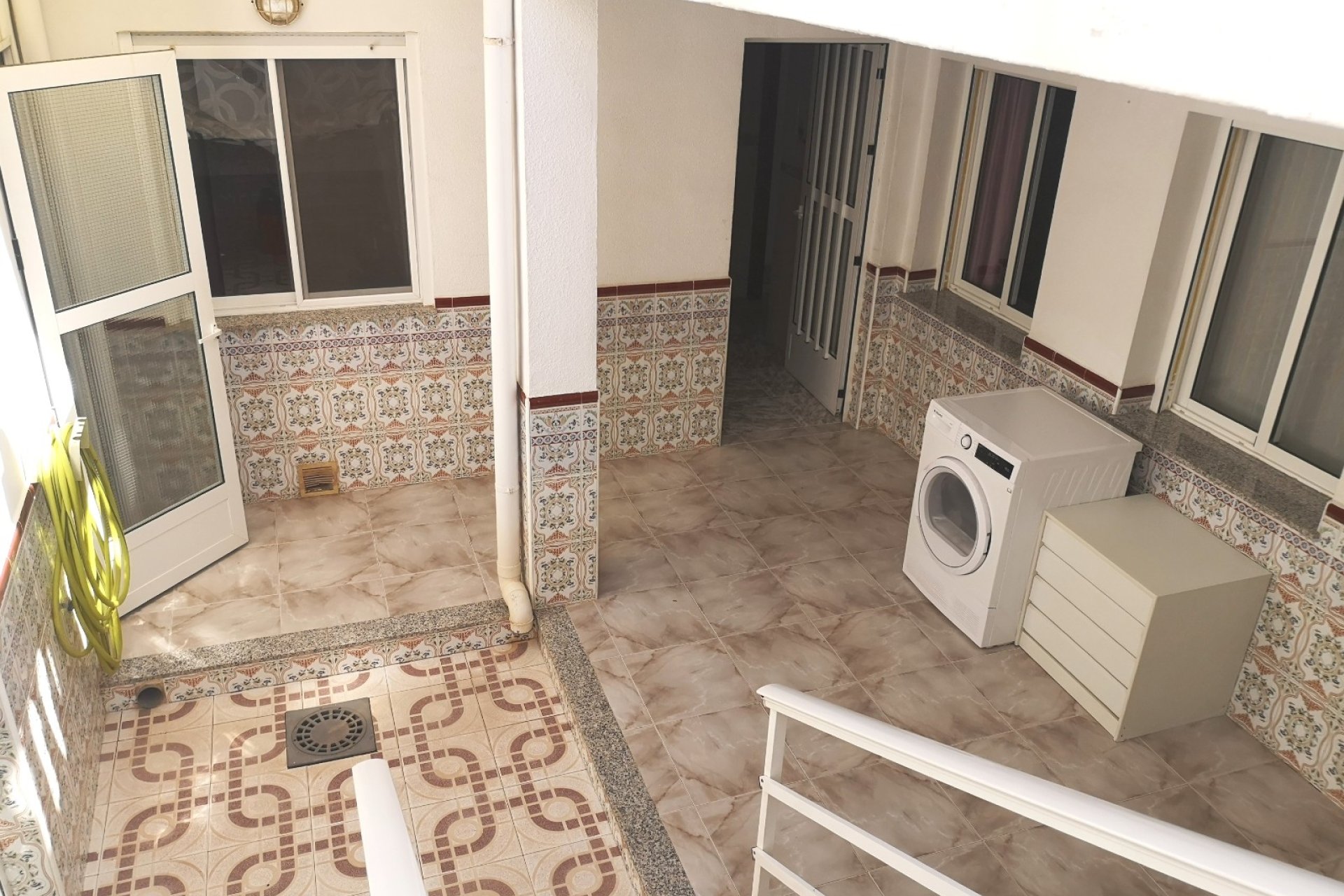 Herverkoop - 2. Town house -
Los Montesinos - Montesinos