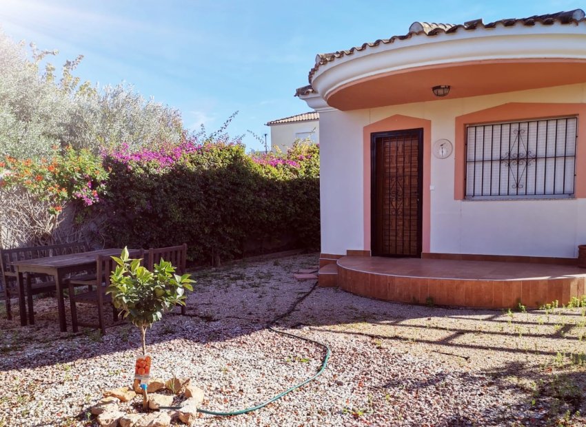 Herverkoop - 4. House - Detached Villa -
Los Alcazares - Town