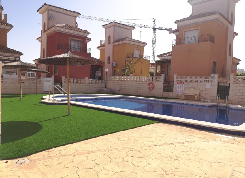 Herverkoop - 4. House - Detached Villa -
Los Montesinos - La Herrada