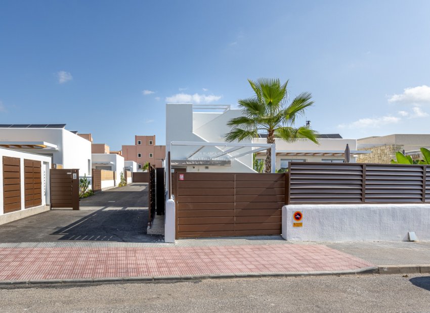 Herverkoop - 4. House - Detached Villa -
Los Montesinos - Los Montesinos - Urb. La Herrada