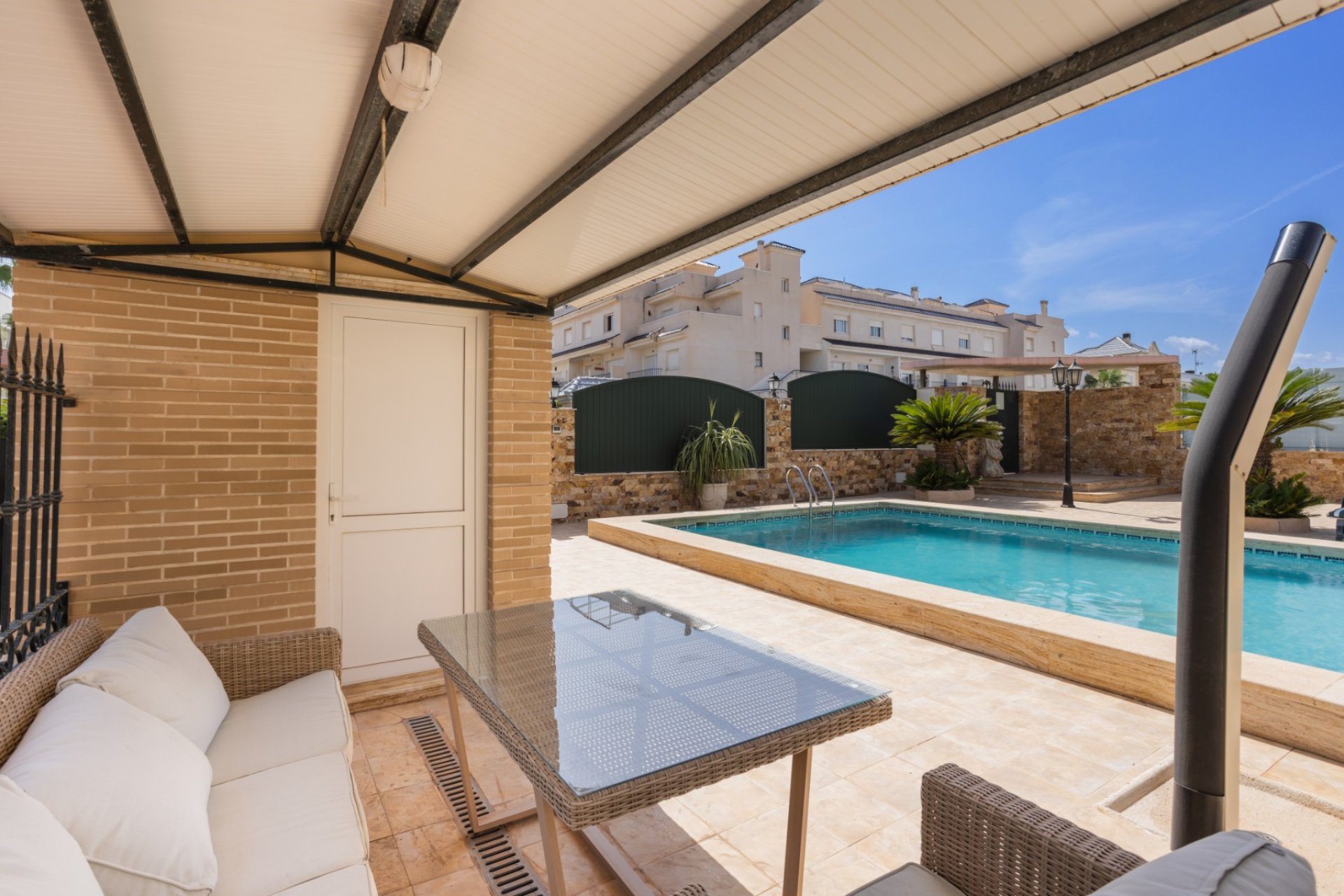 Herverkoop - 4. House - Detached Villa -
Torrevieja - La Veleta