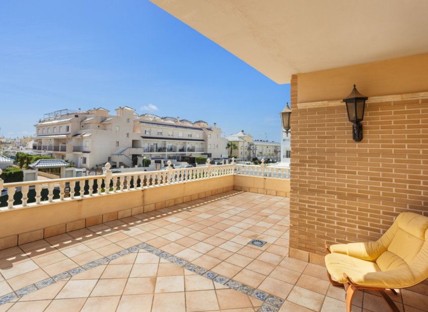 Herverkoop - 4. House - Detached Villa -
Torrevieja - La Veleta