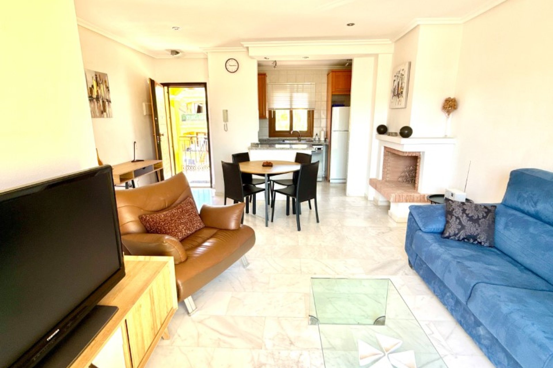 Herverkoop - Appartement -
Algorfa