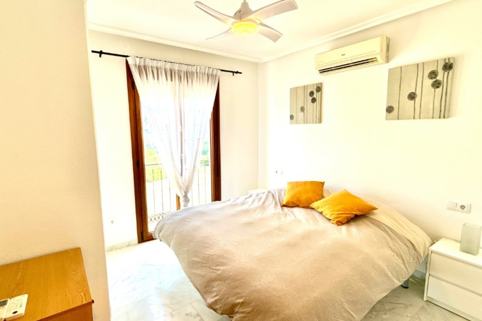 Herverkoop - Appartement -
Algorfa