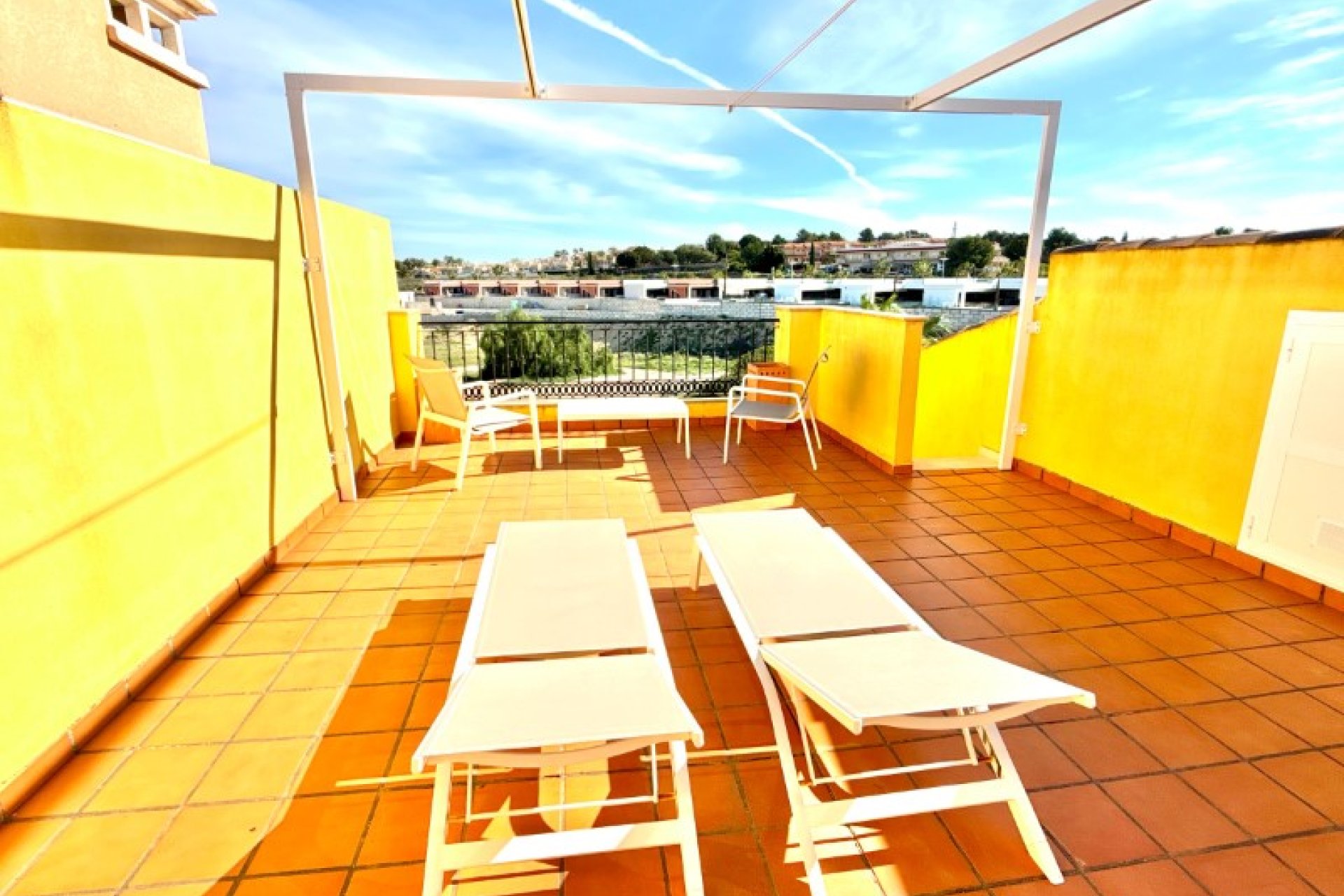 Herverkoop - Appartement -
Algorfa