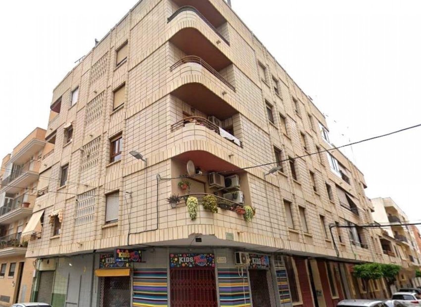 Herverkoop - Appartement -
Almoradí