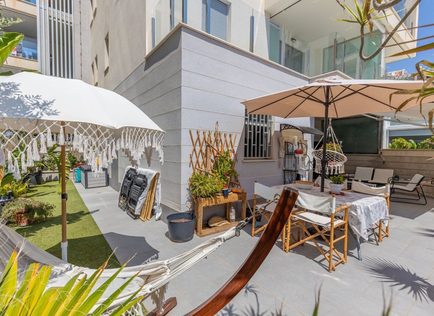 Herverkoop - Appartement - Begane grond -
La Mata - Playa