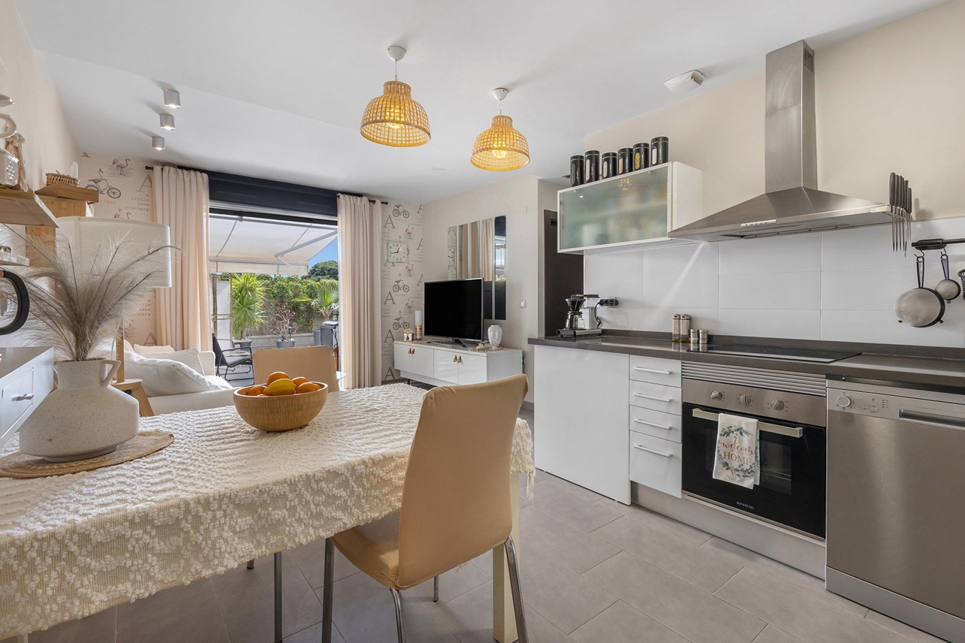 Herverkoop - Appartement - Begane grond -
La Mata - Playa