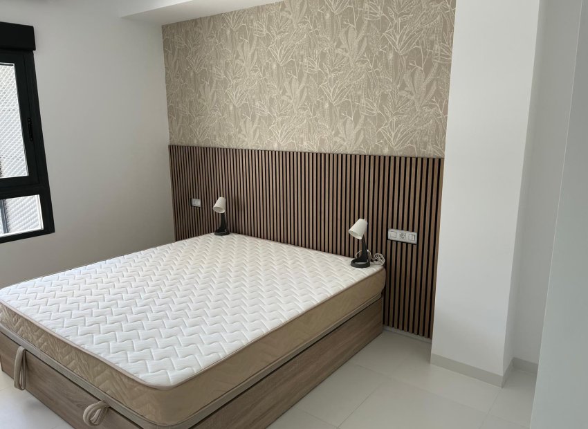 Herverkoop - Appartement - Begane grond -
San Miguel de Salinas