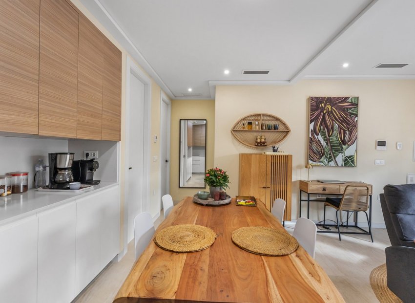 Herverkoop - Appartement - Begane grond -
Torrevieja - Torrelamata - La Mata