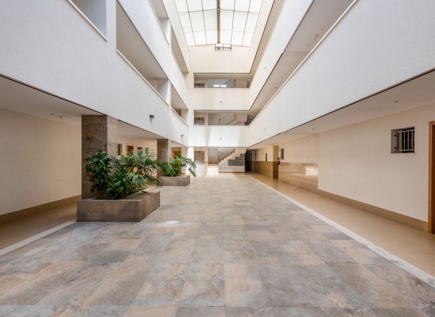 Herverkoop - Appartement -
Bigastro - Costa Blanca South