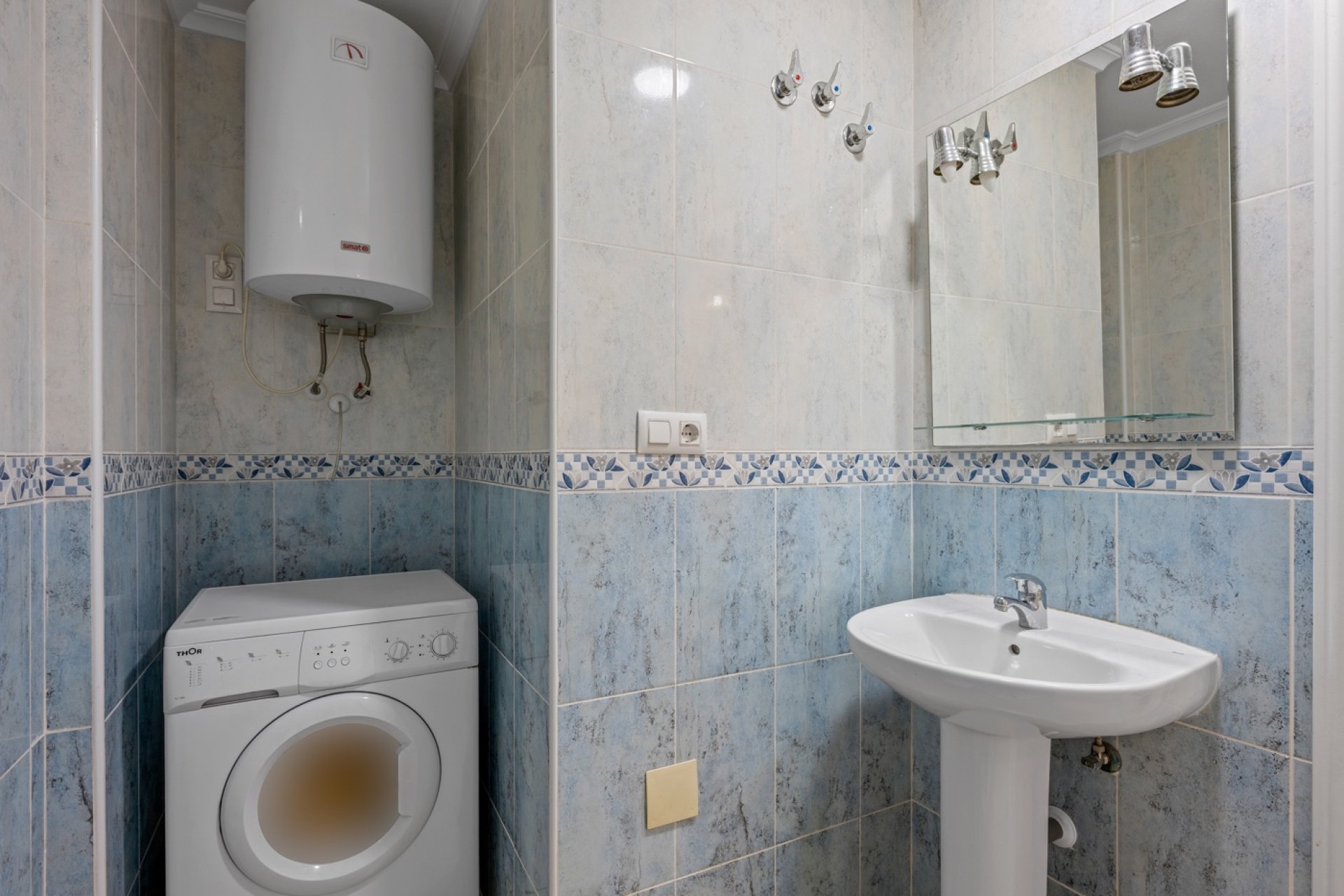 Herverkoop - Appartement -
Daya Nueva - Costa Blanca South