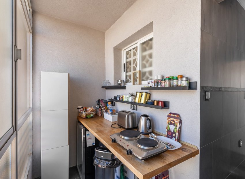 Herverkoop - Appartement -
Daya Nueva