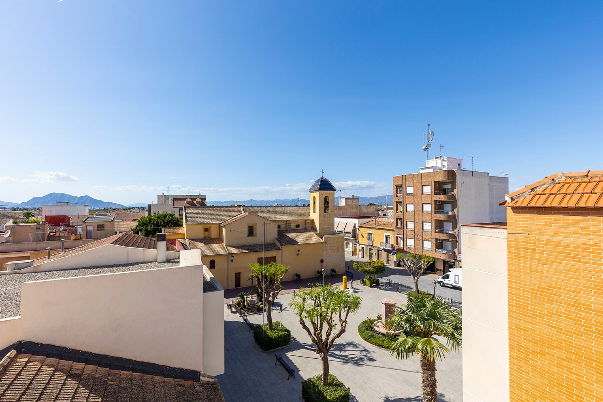 Herverkoop - Appartement -
Daya Nueva