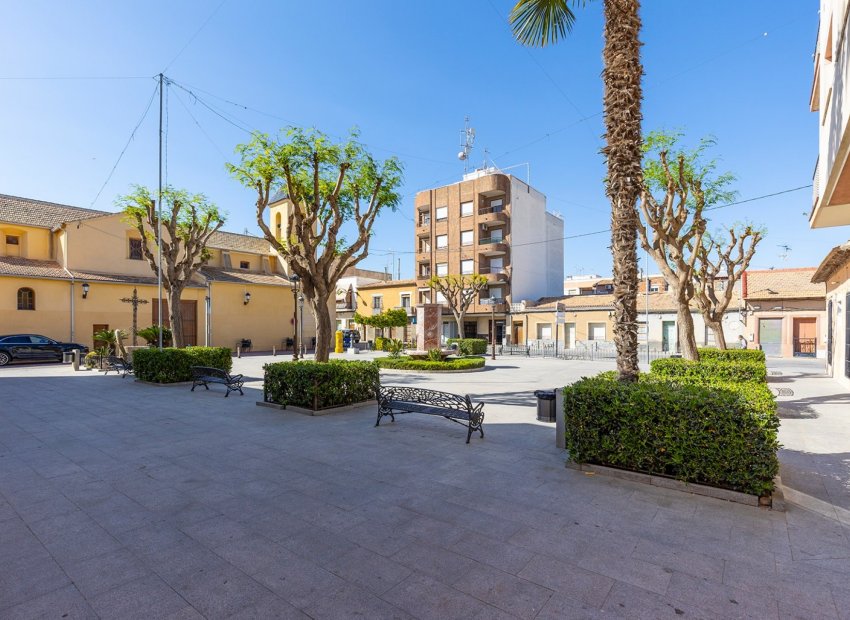 Herverkoop - Appartement -
Daya Nueva