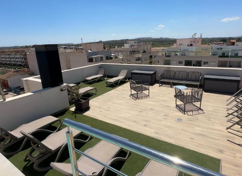 Herverkoop - Appartement -
Formentera del Segura