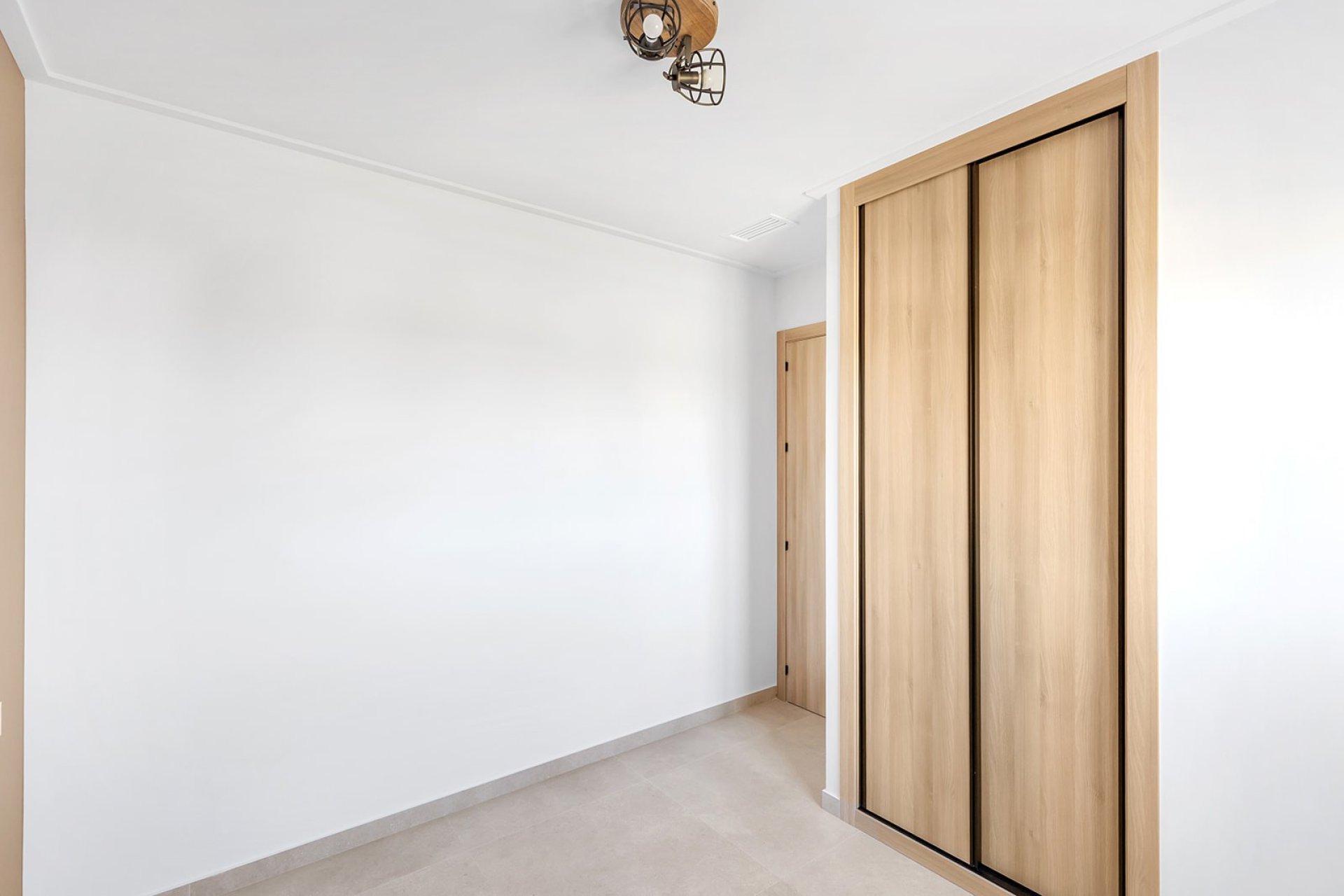 Herverkoop - Appartement -
Guardamar del Segura - El Raso