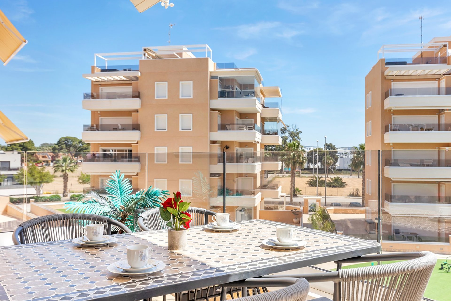 Herverkoop - Appartement -
Guardamar del Segura - El Raso