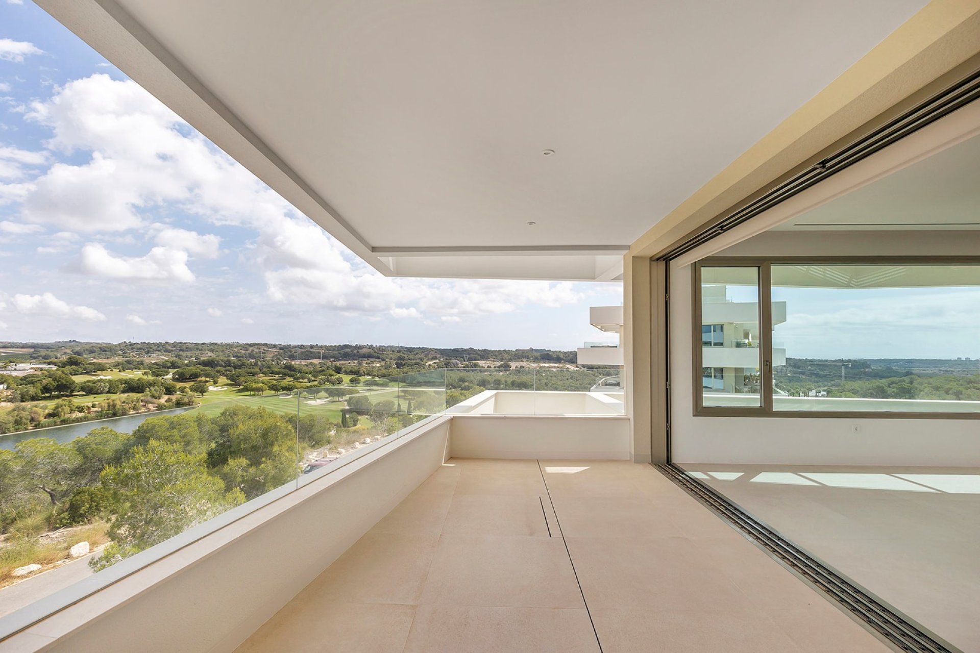 Herverkoop - Appartement -
Las Colinas Golf Resort - Las Colinas golf