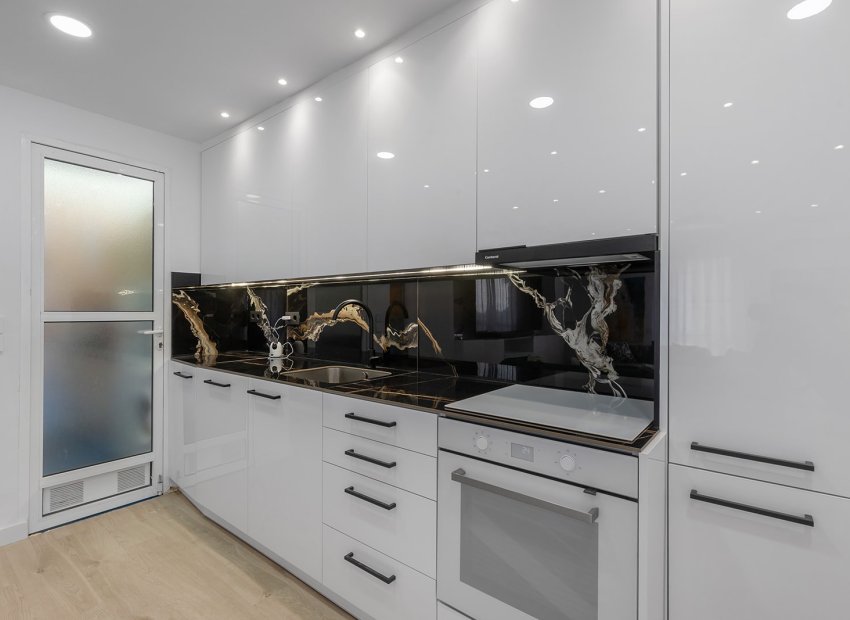 Herverkoop - Appartement -
Los Montesinos