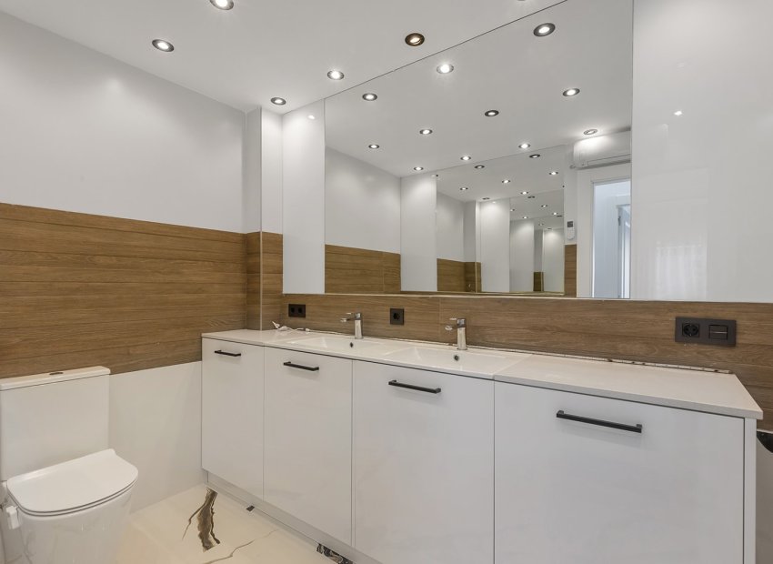 Herverkoop - Appartement -
Los Montesinos