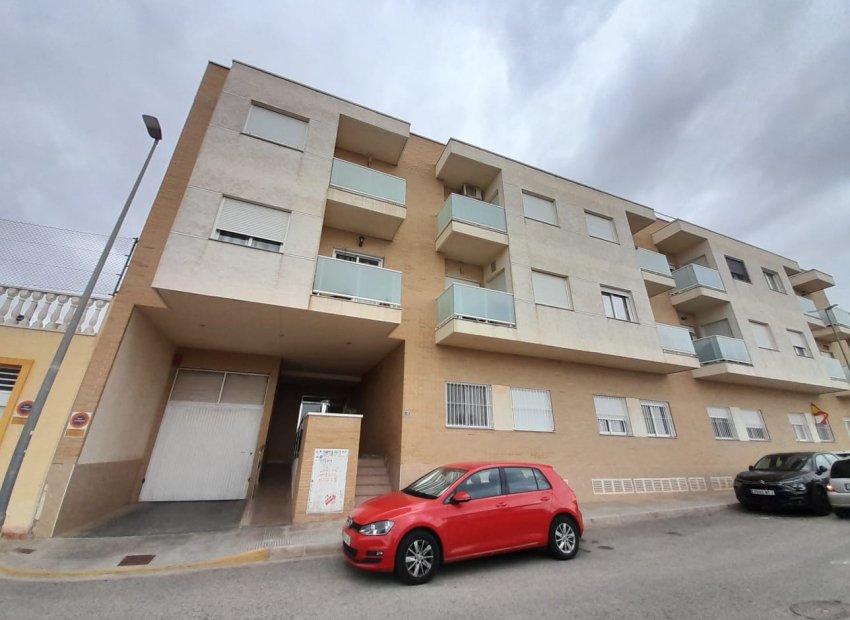 Herverkoop - Appartement -
Los Montesinos