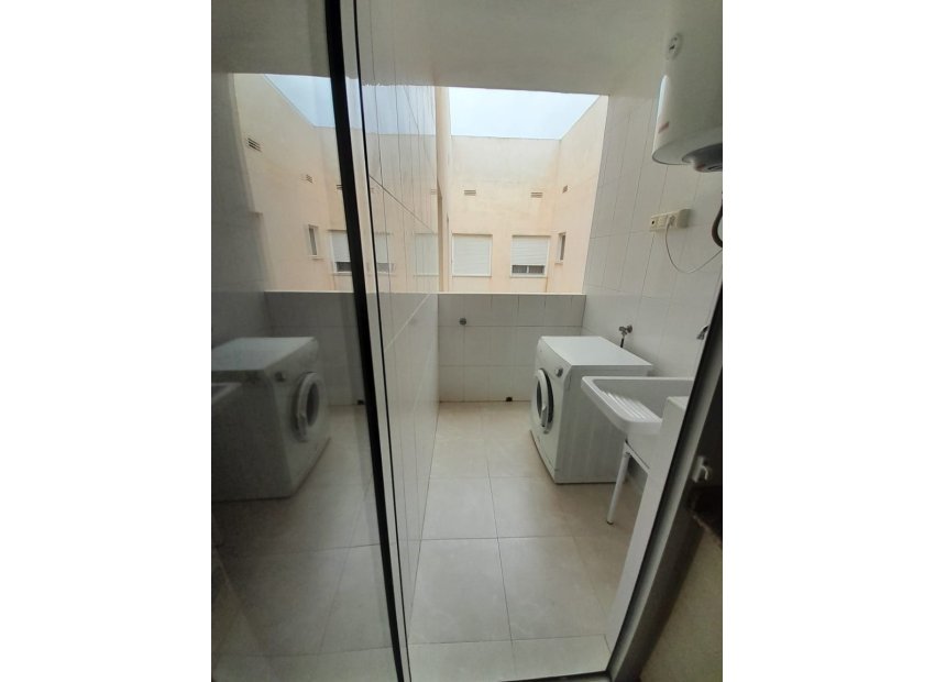 Herverkoop - Appartement -
Los Montesinos