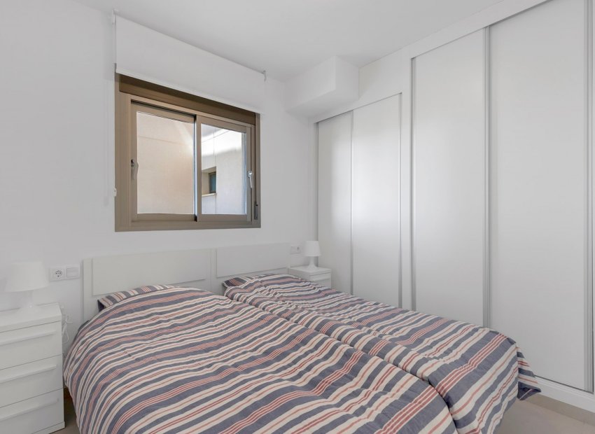 Herverkoop - Appartement -
Orihuela Costa - La Zenia
