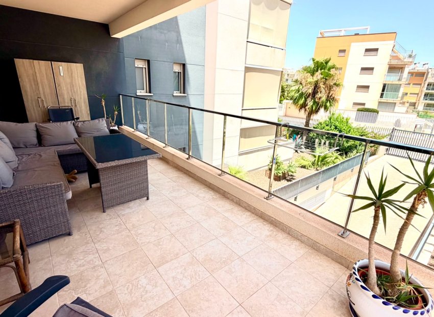 Herverkoop - Appartement -
Orihuela Costa - La Zenia